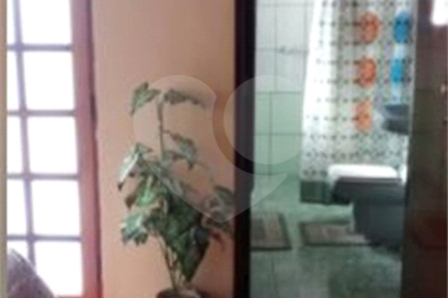 Sobrado à venda com 3 quartos, sendo 1 suíte, em Horto, São Paulo, SP