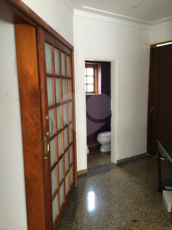 Sobrado à venda com 6 quartos, sendo 2 suítes, em Real Parque, São Paulo, SP