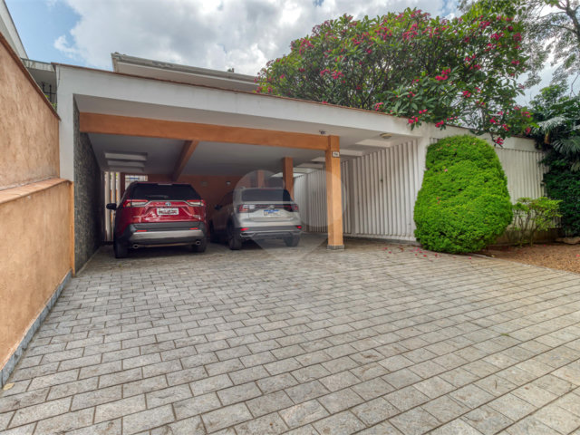 Casa à venda ou para alugar com 3 quartos, sendo 1 suíte,  em Brooklin Velho, São Paulo, SP