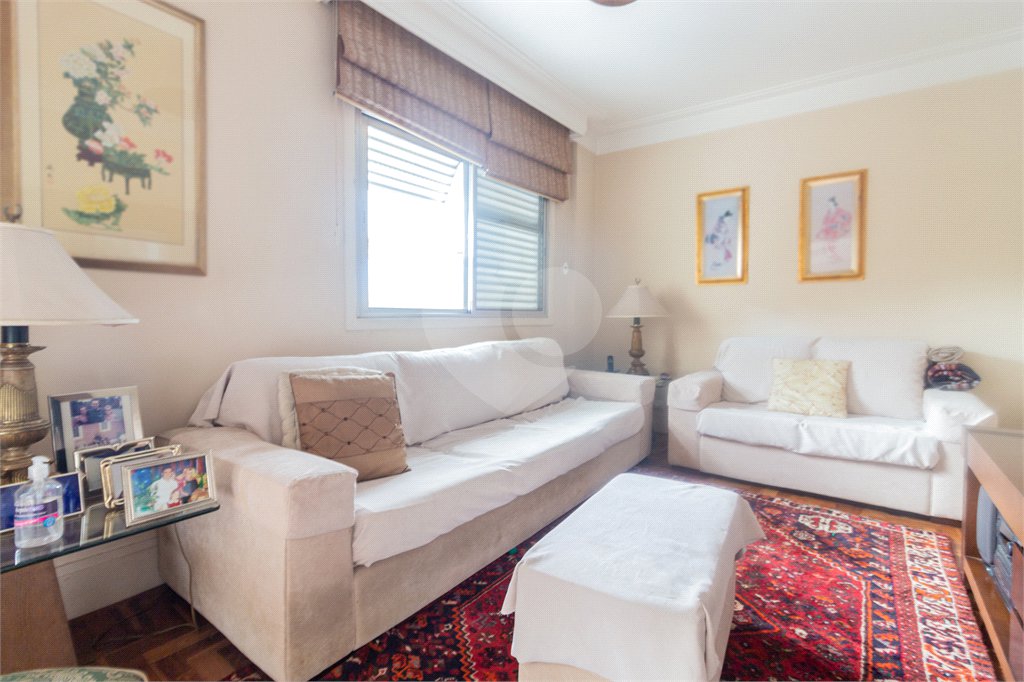 Apartamento à venda com 2 quartos, sendo 1 suíte, em Jardim Europa, São Paulo, SP