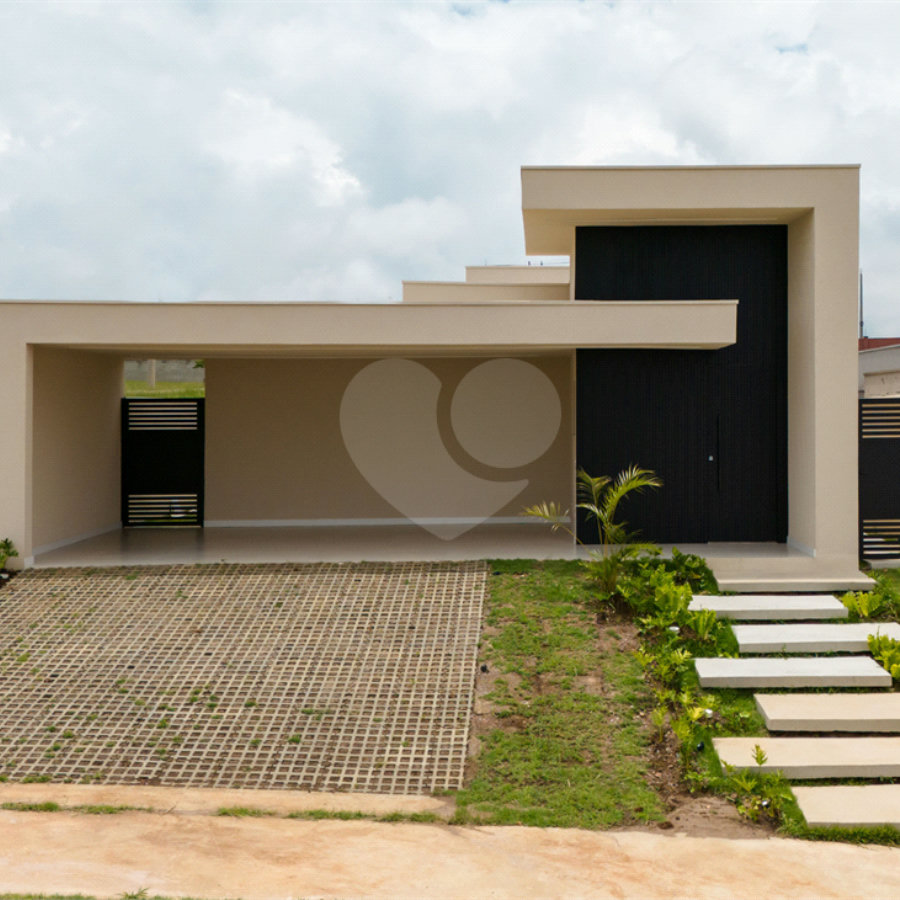 Casa à venda com 3 suítes no condomínio Villagio Azzure, Itupeva - SP