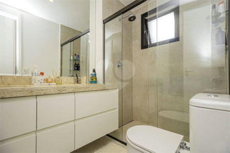 Apartamento à venda com 3 suítes em Cidade Jardim, São Paulo, SP