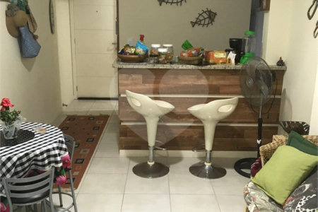 Apartamento à venda com 1 suíte em Braga, Cabo Frio, RJ