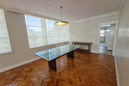 Apartamento à venda com 4 quartos, sendo 2 suítes, em Vila Buarque, São Paulo, SP