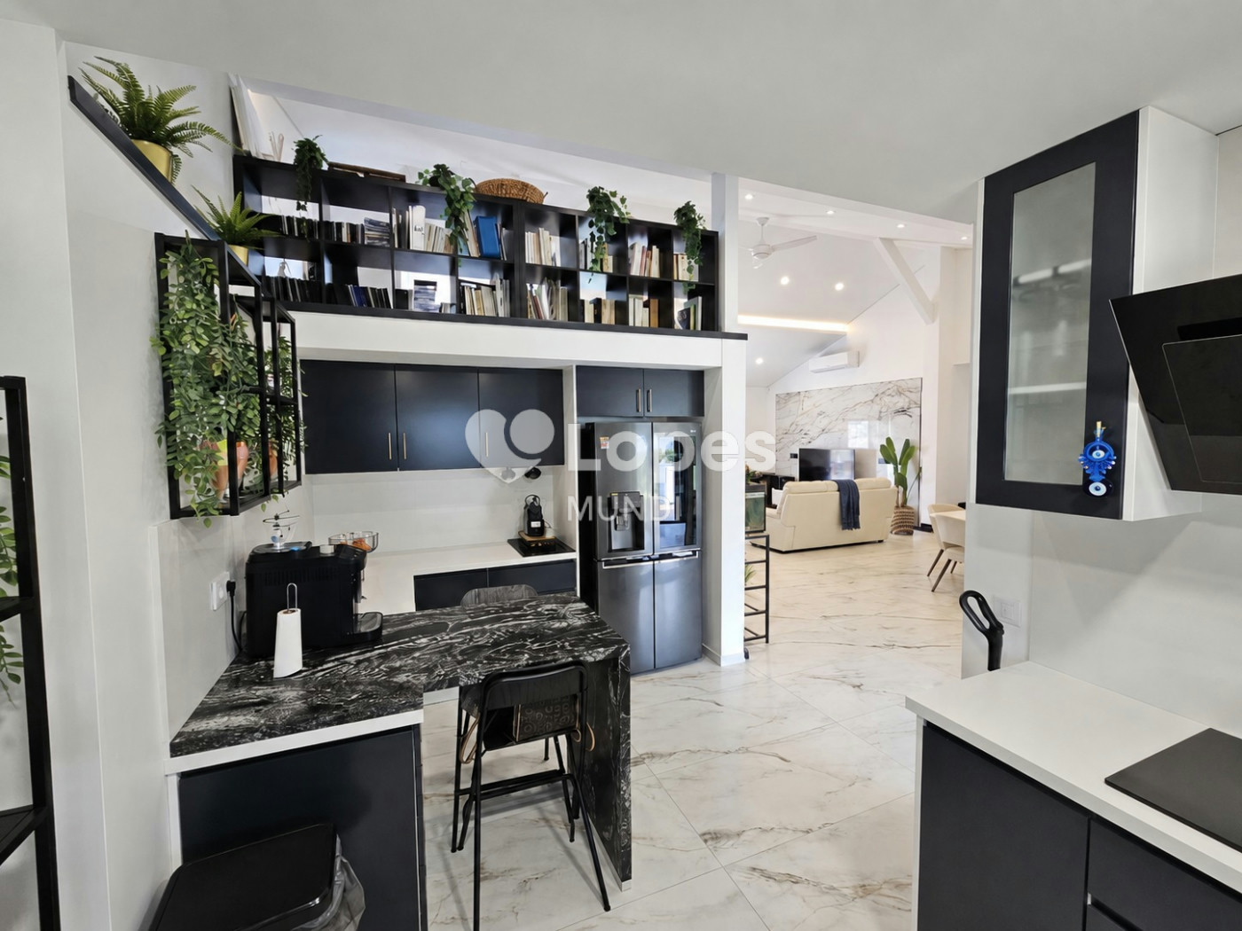 Casa com 3 quartos à venda no Algarve, Portugal – Piscina e terreno de 12.000 m²