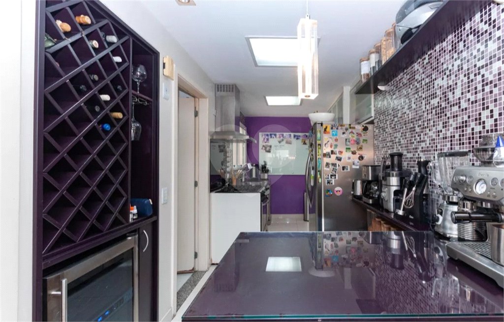 Apartamento para alugar com 3 quartos, sendo 1 suíte, em Água Branca, São Paulo, SP