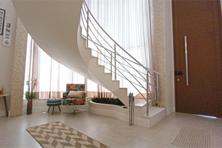 Casa à venda com 3 suítes no condomínio Vila do Sol, Valinhos - SP