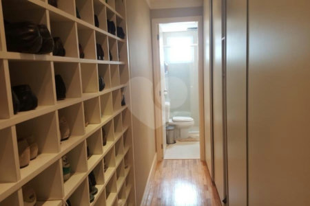 Apartamento à venda ou para alugar com 3 suítes em Vila Olímpia, São Paulo, SP