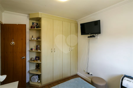 Apartamento à venda com 3 quartos, sendo 1 suíte, em Chácara Santo Antônio, São Paulo, SP