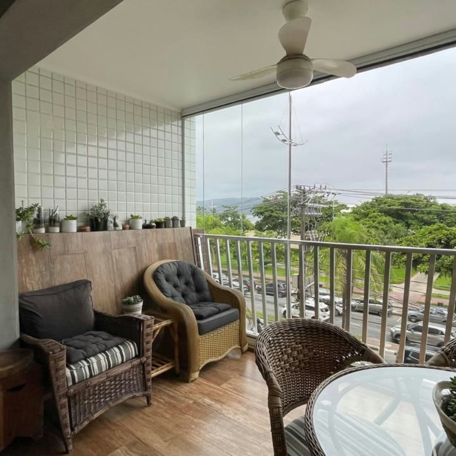 Apartamento com 3 dormitórios frente a praia à venda, 161 m² por R$ 2.200.000 - Gonzaga - Santos/SP