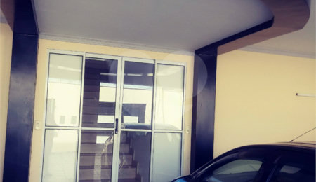 Sobrado à venda com 5 quartos em João Aranha, Paulínia, SP