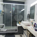 Sobrado à venda com 4 quartos, sendo 2 suítes, em Tremembé, São Paulo, SP