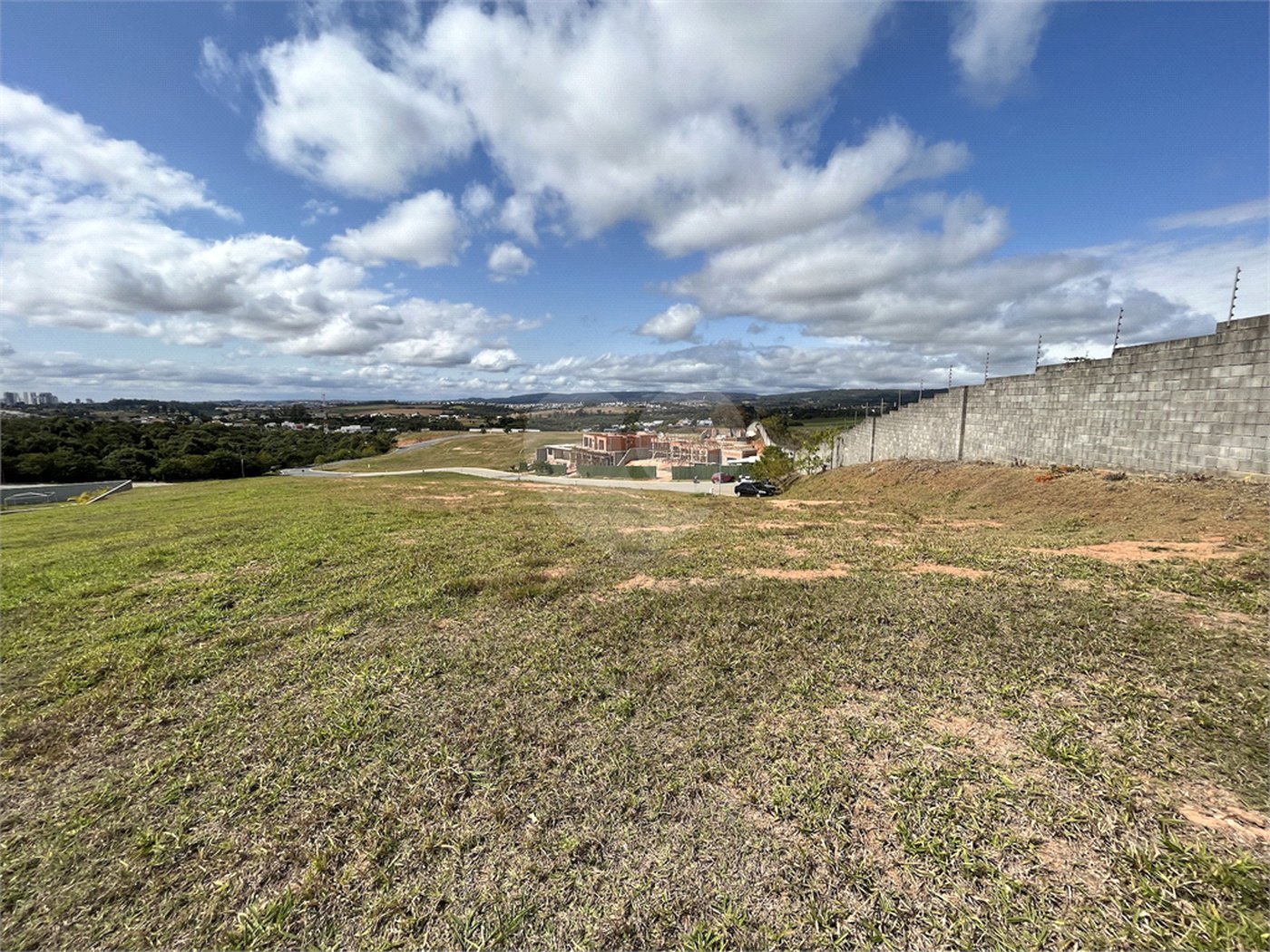 Terreno à venda no condomínio Up Residencial, Votorantim - SP