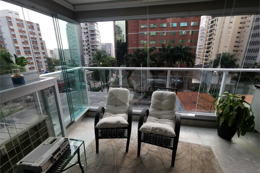 Apartamento à venda com 2 quartos, sendo 1 suíte, em Paraíso, São Paulo, SP