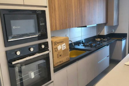 Apartamento com 2 dormitórios à venda, 84 m² por R$ 1.595.000,00 - Gonzaga - Santos/SP