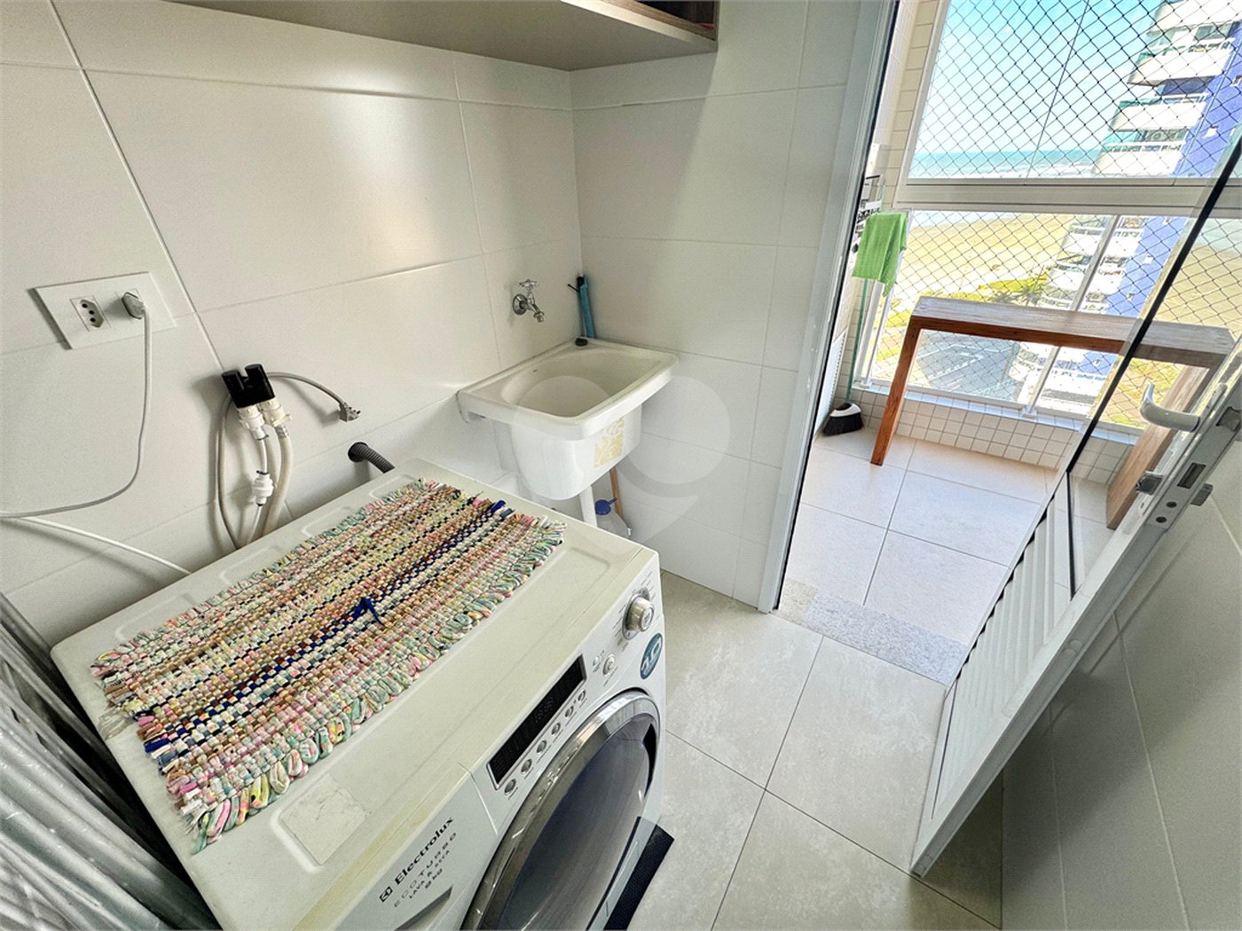 Apartamento à venda com 2 quartos em Caiçara, Praia Grande, SP