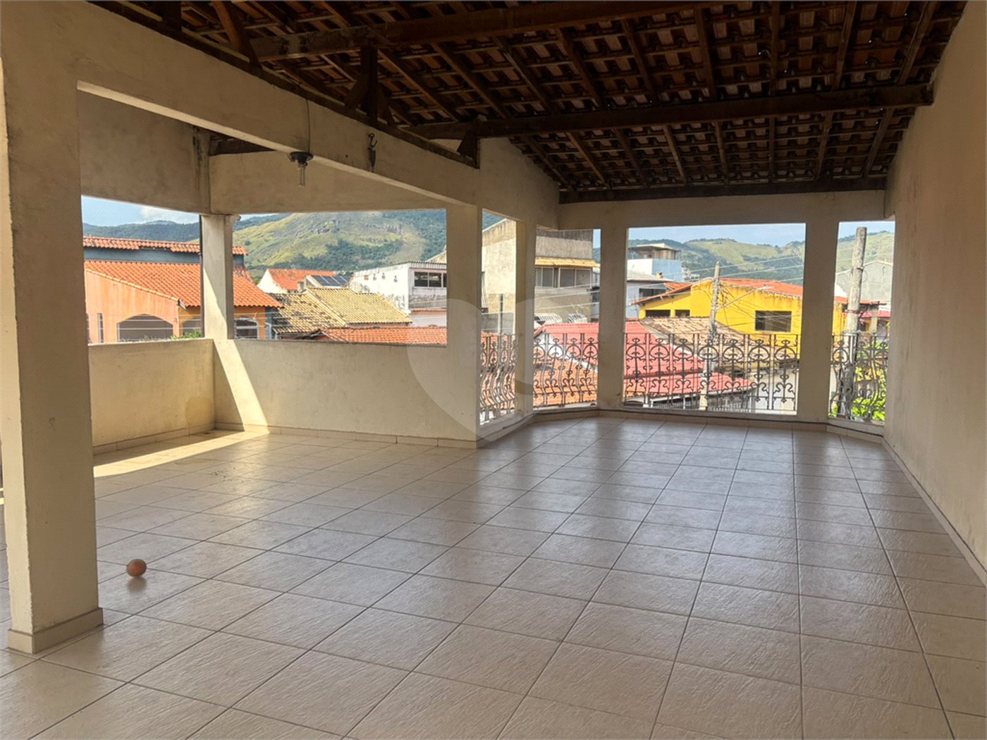 Casa à venda com 2 quartos, sendo 1 suíte, em Campo Grande, Rio de Janeiro, RJ