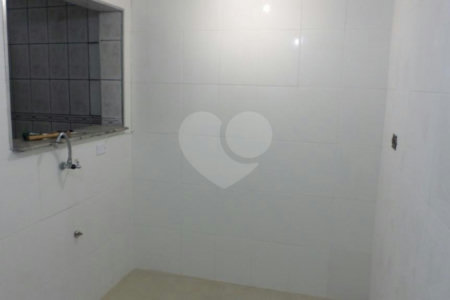 Casa à venda com 3 quartos, sendo 1 suíte, em Vila Gustavo, São Paulo, SP