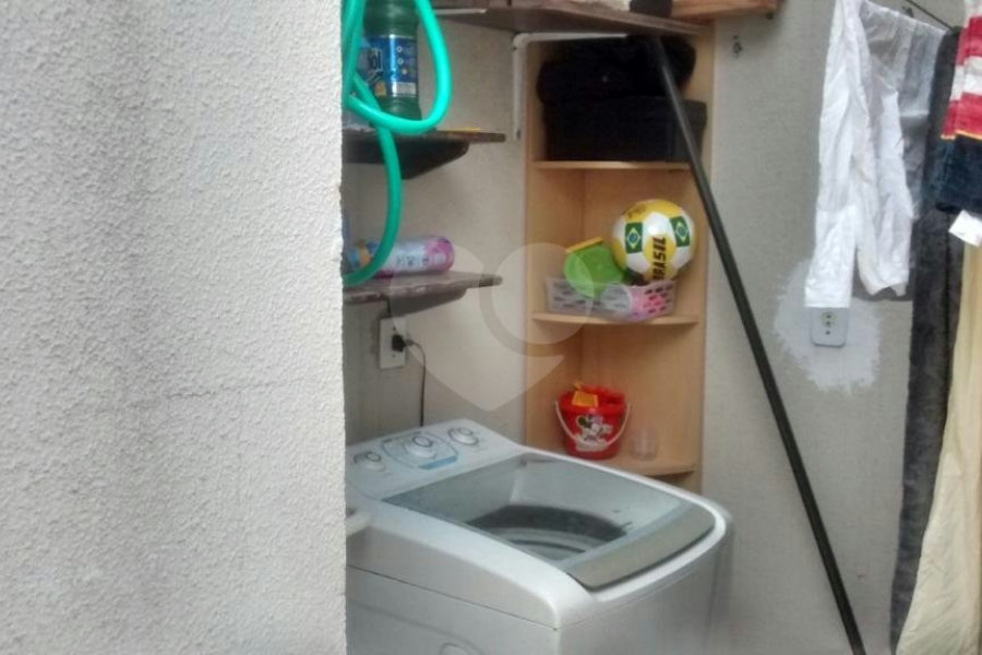 Cobertura de 3 dormitórios,1 suíte,,quintal ótima localização