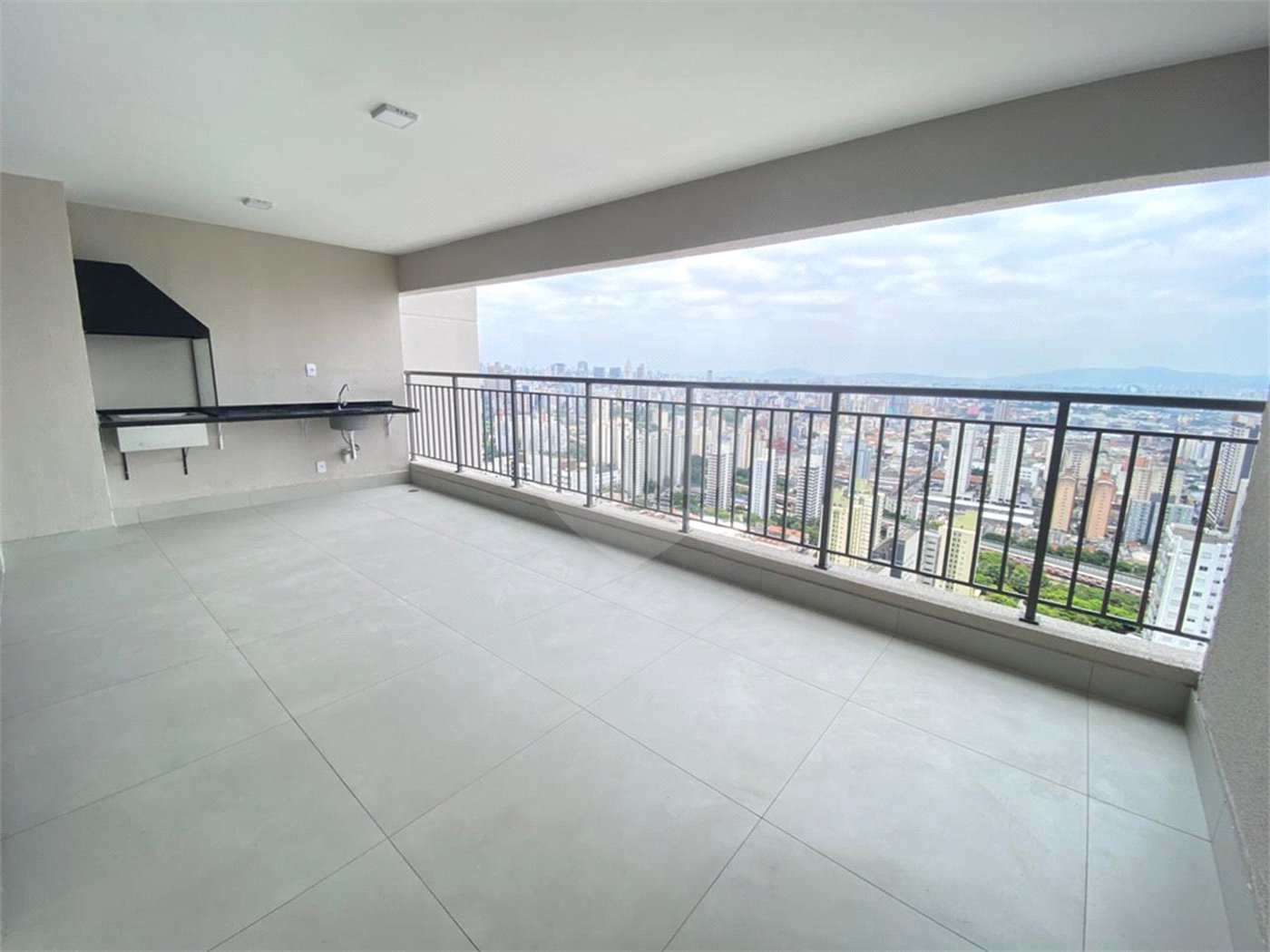 Apartamento à venda com 3 quartos, sendo 1 suíte, em Brás, São Paulo, SP