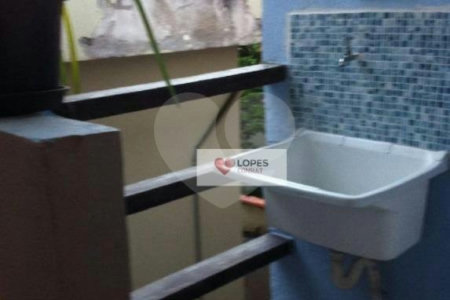 Sobrado à venda com 3 quartos, sendo 1 suíte, em Jardim das Palmas, São Paulo, SP