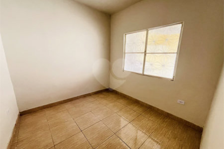 Casa à venda com 3 quartos em Campo Grande, Rio de Janeiro, RJ