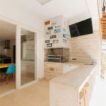 Casa à venda com 5 quartos, sendo 4 suítes, no condomínio Figueira Garden, Atibaia - SP