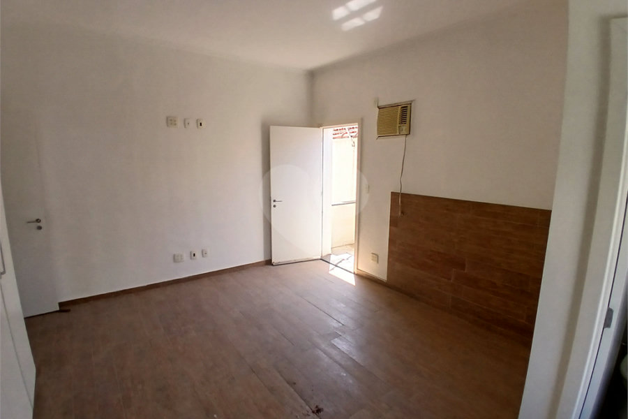 Sobrado à venda com 3 quartos, sendo 1 suíte, em Santana, São Paulo, SP