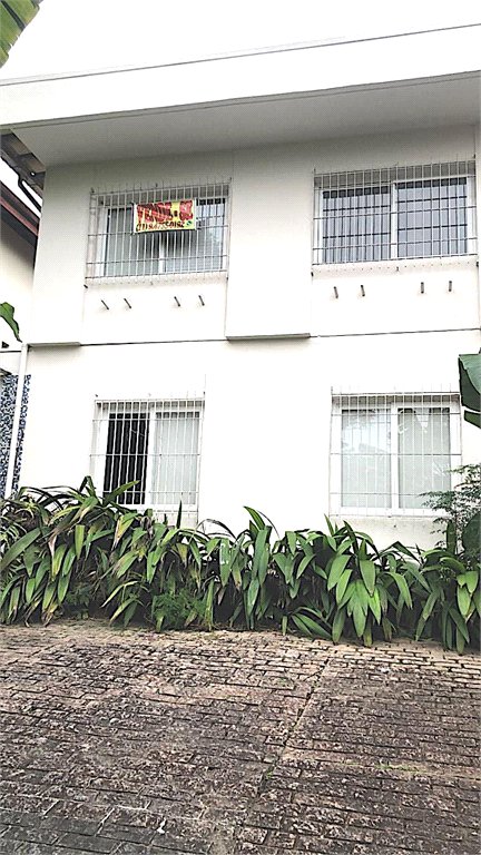 Sobrado à venda com 4 quartos, sendo 1 suíte, em Brooklin Velho, São Paulo, SP