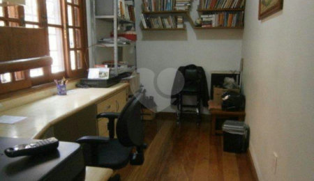 Sobrado à venda com 3 quartos, sendo 1 suíte,  em Santa Teresinha, São Paulo, SP