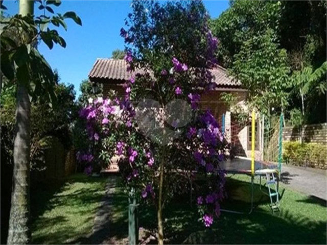 Casa à venda com 3 quartos, sendo 1 suíte,  em Serra da Cantareira, Mairiporã, SP