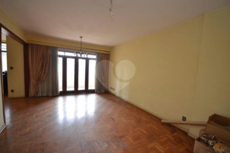 Apartamento à venda com 3 quartos, sendo 2 suítes, em República, São Paulo, SP