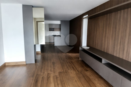 Apartamento à venda com 3 suítes em Sumarezinho, São Paulo, SP