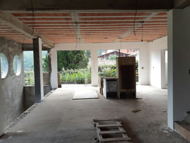 Casa à venda com 4 suítes no condomínio Residencial Cantareira, São Paulo - SP