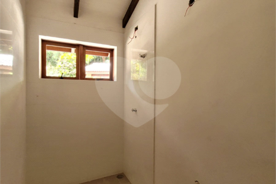Casa à venda com 3 suítes em Serra da Cantareira, Mairiporã, SP