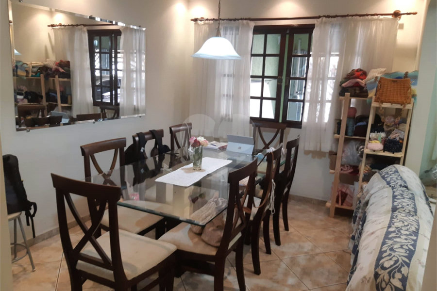 Casa Térrea à venda com 2 suítes em Vila Carioca, Guarulhos, SP