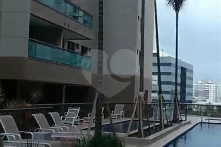 Apartamento à venda com 2 quartos, sendo 1 suíte,  em Rio Comprido, Rio de Janeiro, RJ
