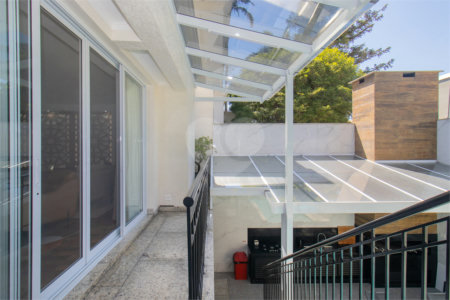 Casa à venda com 4 suítes no condomínio Conde D Eu, São Paulo - SP