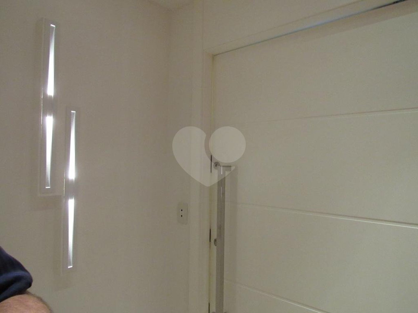 Apartamento à venda com 3 suítes em Real Parque, São Paulo, SP