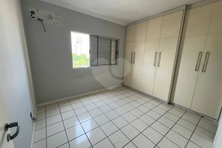 Apartamento à venda com 2 quartos, sendo 1 suíte, em Araés, Cuiabá, MT