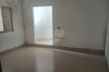Casa à venda com 3 quartos, sendo 1 suíte,  em Jardim do Lago, Jundiaí, SP