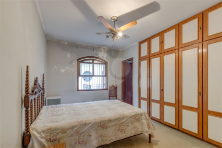 Casa à venda com 4 quartos, sendo 3 suítes,  em Alto da Boa Vista, São Paulo, SP