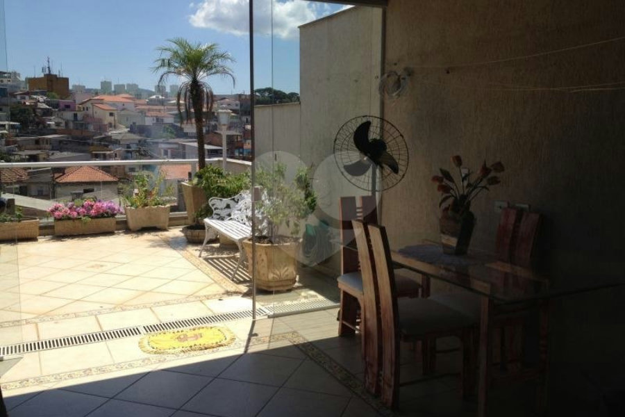 Sobrado à venda com 3 quartos, sendo 1 suíte, em Vila Nova Cachoeirinha, São Paulo, SP