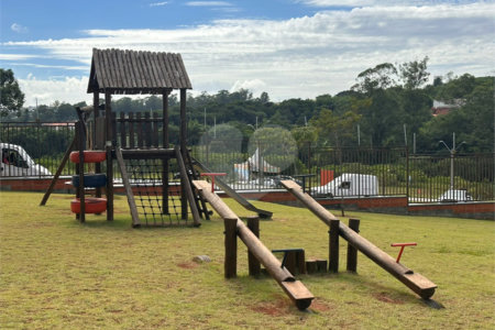 Casa à venda com 3 quartos, sendo 1 suíte, no condomínio Residencial Villagio Wanel, Sorocaba - SP