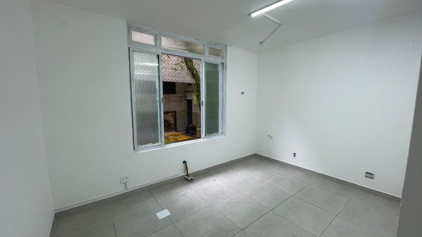 Sala para alugar, 30 m² por R$ 3.000,00/mês - Aparecida - Santos/SP