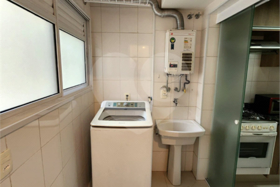 Apartamento à venda com 3 suítes em Morumbi, São Paulo, SP