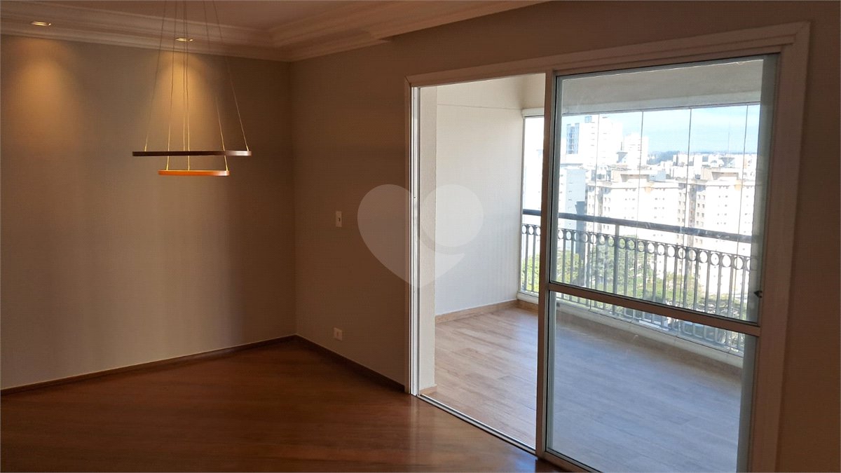Apartamento para alugar com 3 quartos, sendo 2 suítes, em Jardim Marajoara, São Paulo, SP