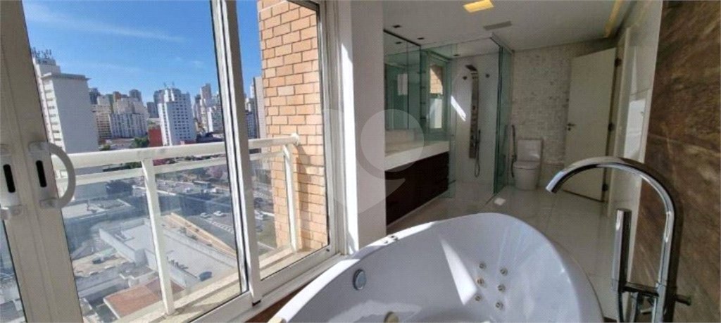 Apartamento à venda com 3 suítes em Vila Mariana, São Paulo, SP