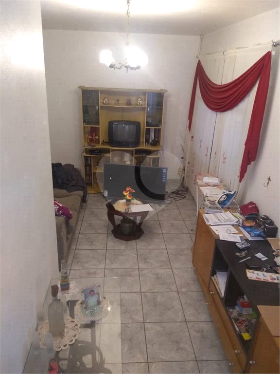 Casa à venda com 4 quartos em Jardim das Vertentes, São Paulo, SP