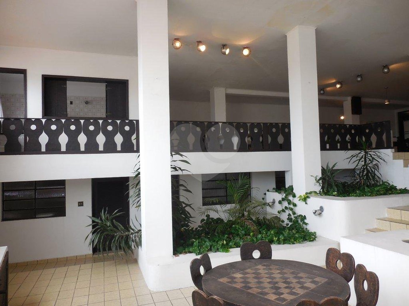 Casa à venda com 4 quartos, sendo 3 suítes, em Jardim Franca, São Paulo, SP